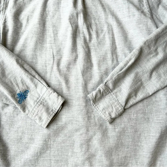 AEO  Cotton Button Down Seriously Soft Shirt with Customized Bees Embroidery - Picture 12 of 13